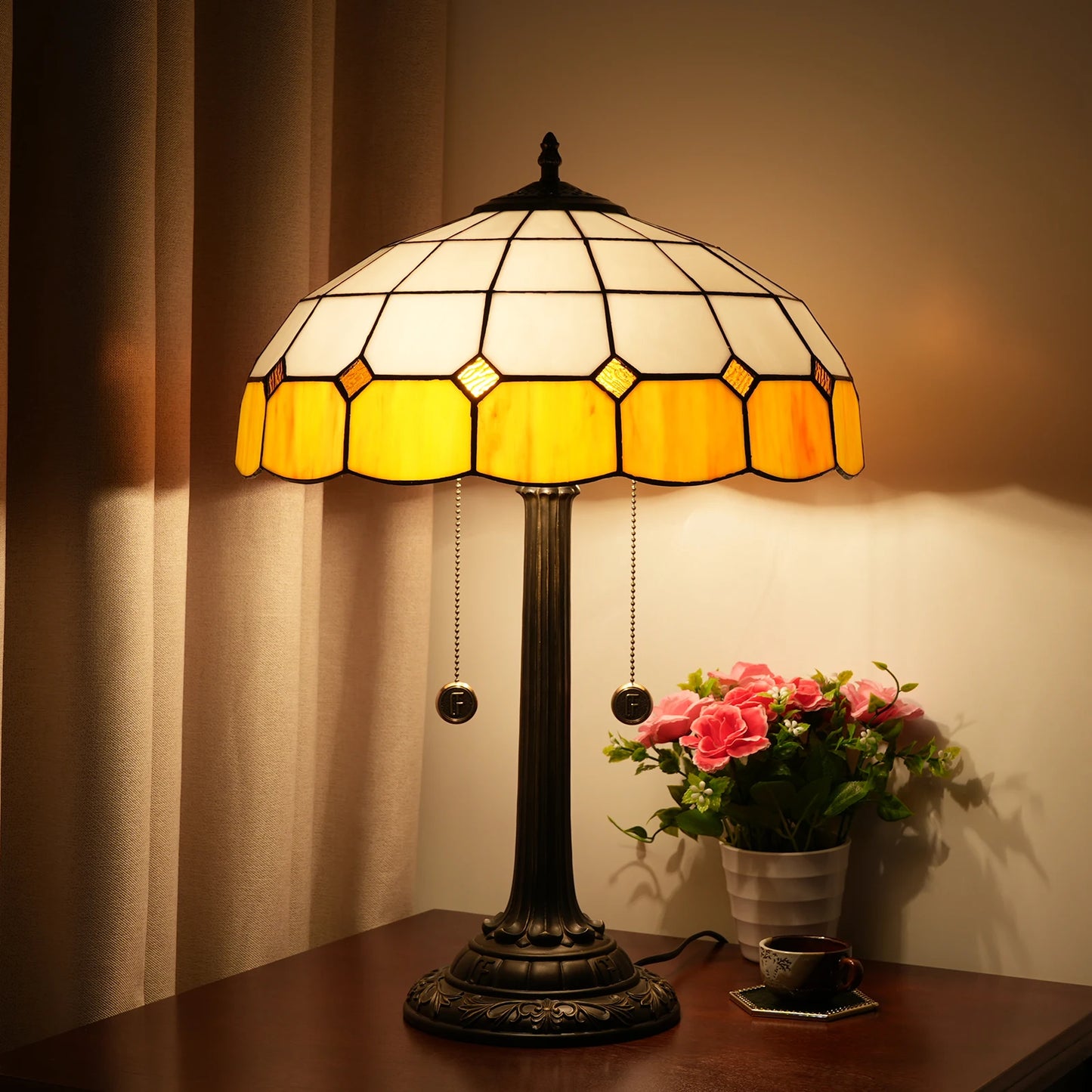 Tiffany-Style 16 Inch Table Lamp Mediterranean Stained Glass Lampshades Bedside Lamp Reading Antique Desk Light Art Deco