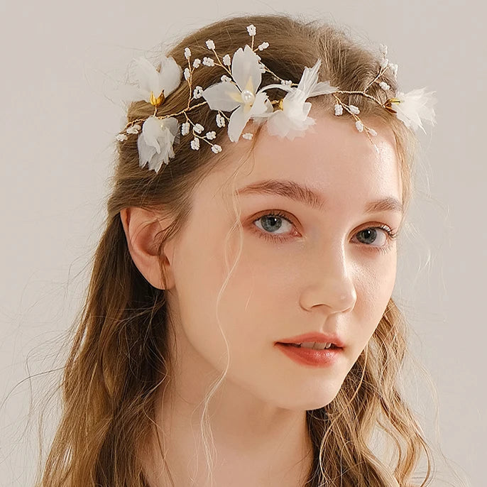 Miallo White Flower Flower Handmade Beaded Bridal Jewelry Wedding Hair Accessories Hair Vine with Ribbon for Women