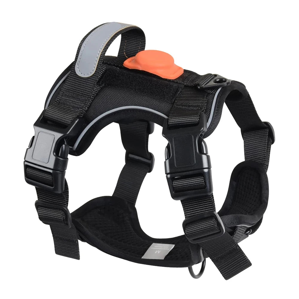 New Customised Anti-loss Dog Harness Medium Dog Reflective No Pull Dog Harness With Airtag Tracker Holder