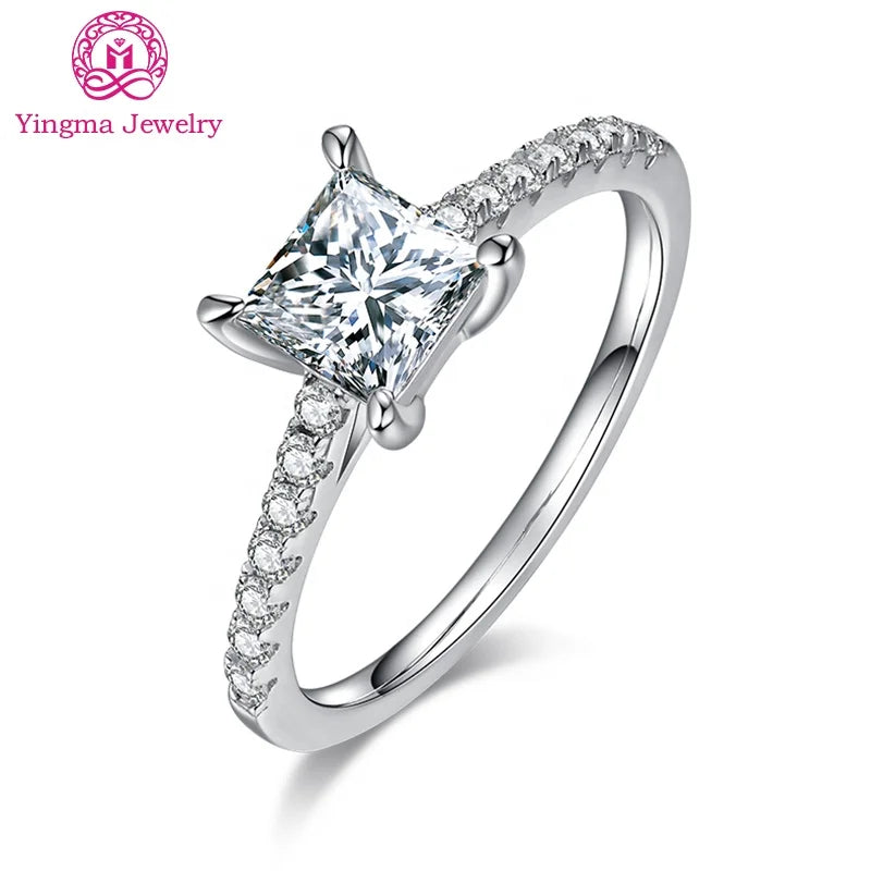 Lab Created Certified Mossanite Wedding Ring 1ct 5.5 mm White Color Princess Cut 925 Silver Engagement Moissanite Ring for Wo