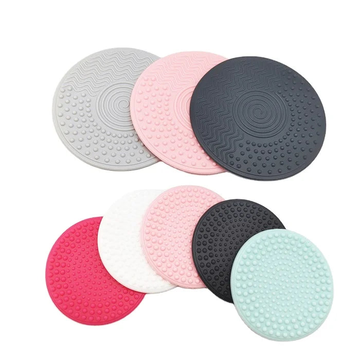 China 82mm 55mm Cosmetic Brush Scrubber Mat Pad Makeup Brushes Cleaning Tool