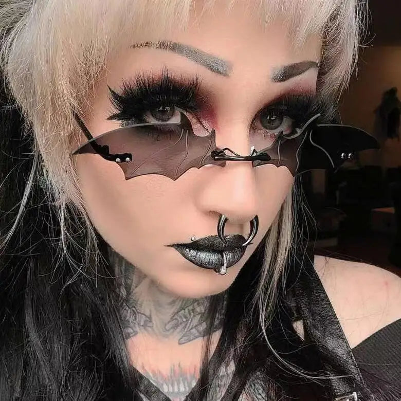 Women Luxury Brand New Rimless Punk Sun Glasses Unique Eyeglasses Men Uv400 Party Bat Shape Sunglasses