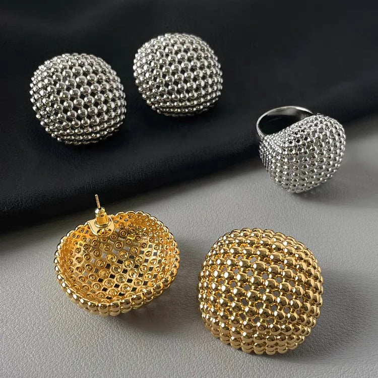 Hundreds of Fashion Brass Plating 18k Gold Exaggerated Hollow Ball Bead Earrings Female Jewelry Wholesale Customized