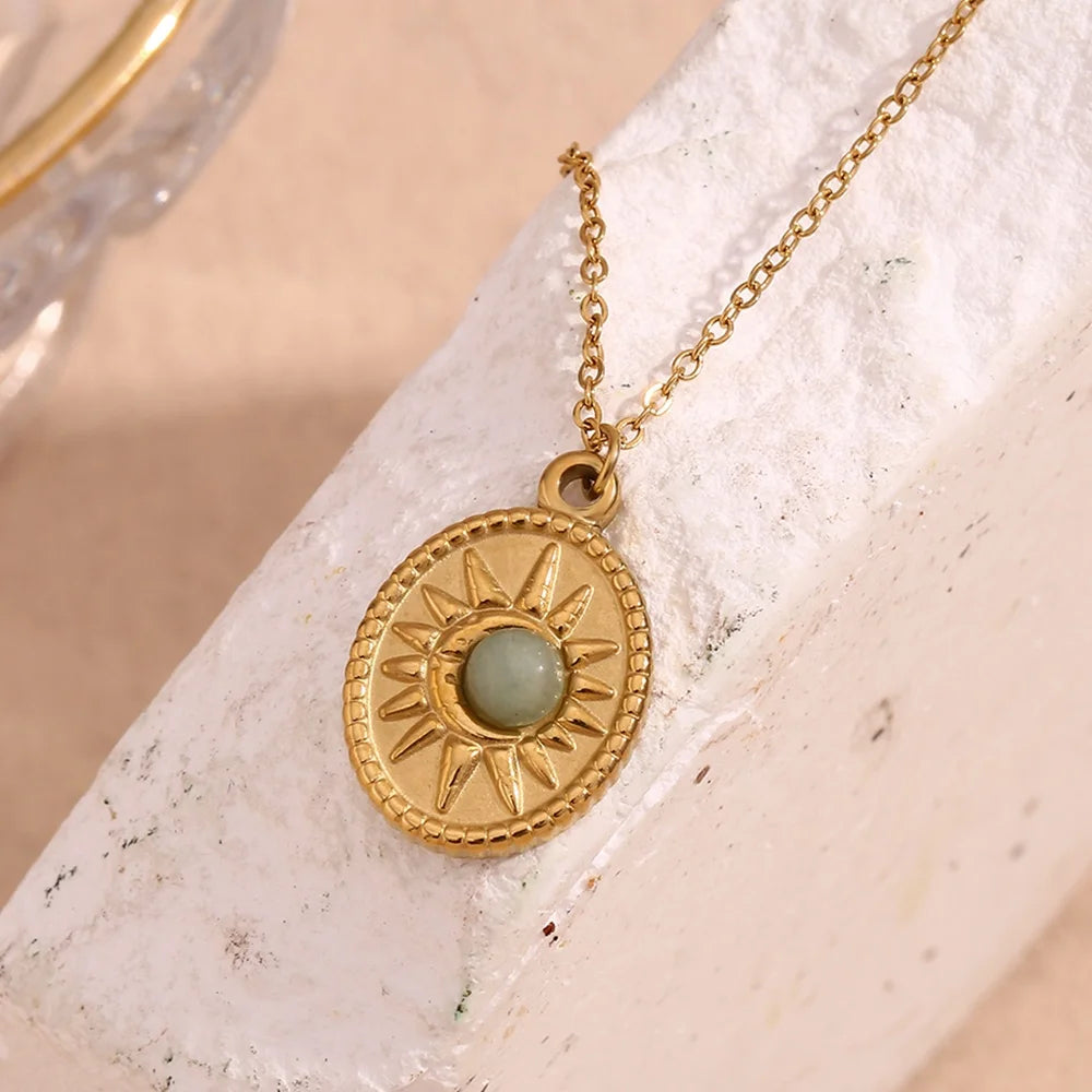 Dreamshow Vintage Jewelry Oval Sunburst Gemstone Pendant Necklace Gold Plated Jewelry Stainless Steel Necklace