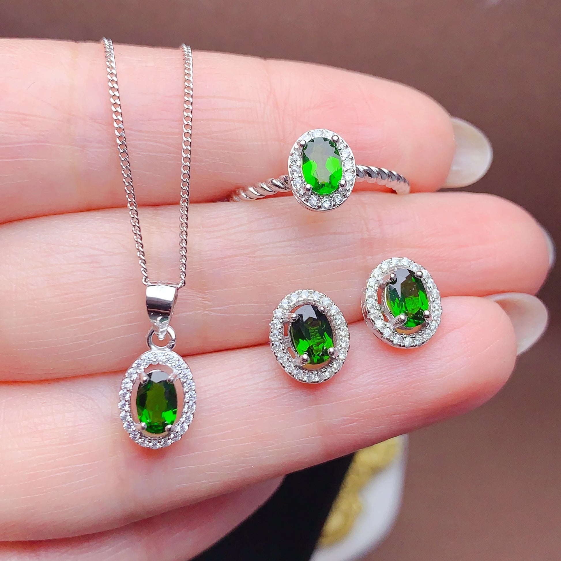 Good Price 925 Sterling Silver Oval Cut 4mm*6mm Natural Diopside Elegant Earrings Jewelry Set for Girls