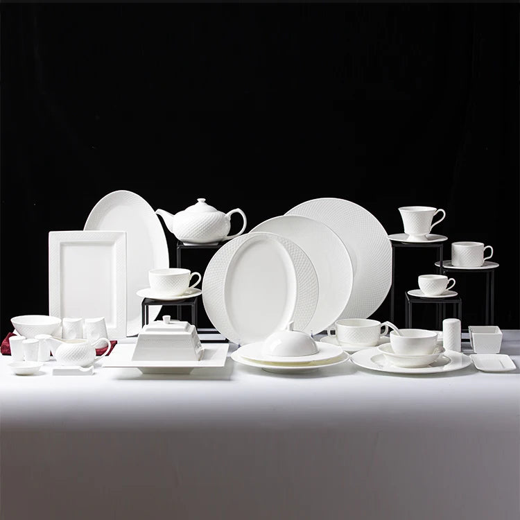PITO Factory Production Supply Hotel Luxury White Diamond Embossed Bone China Dinnerware Set Dinner Set Hotel Tableware