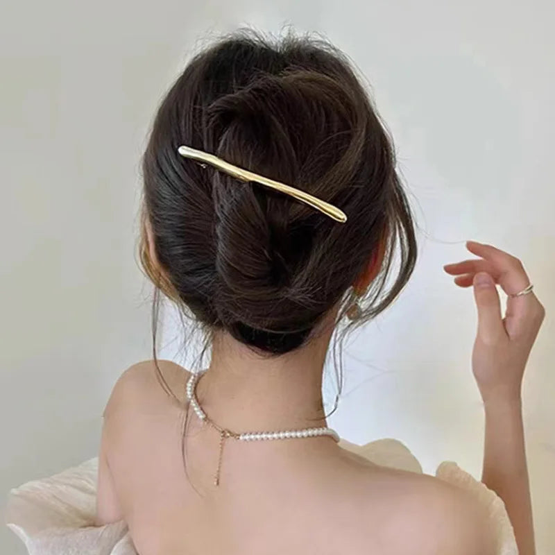 Sweet Small Metal Hair Pin Bandana Clips Luxury French Bobby Pins Mini Matte Gold Barrette Hair Clips Women Accessories Daily
