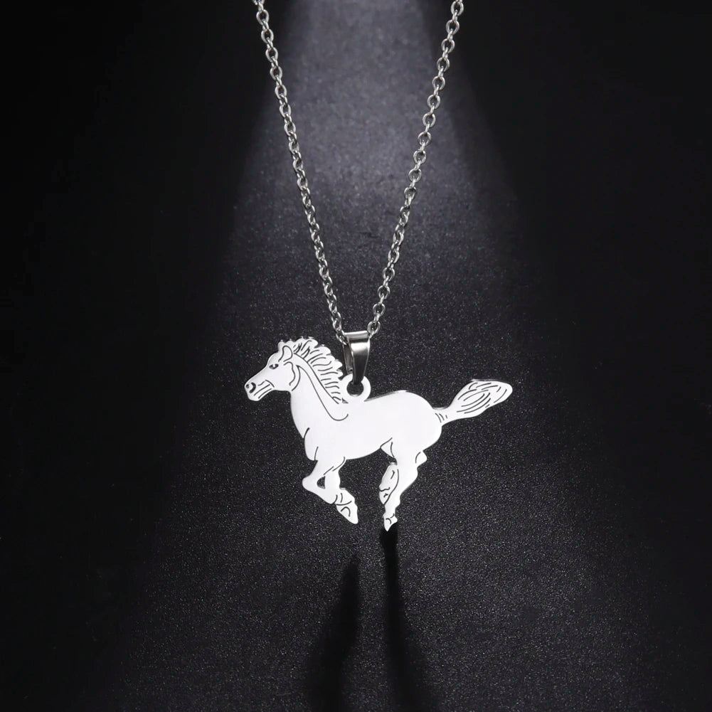 Women's Stainless Steel Horse Pendant Necklace Chain Choker Fashionable Animal Design for Weddings Engagements Party Gift Col