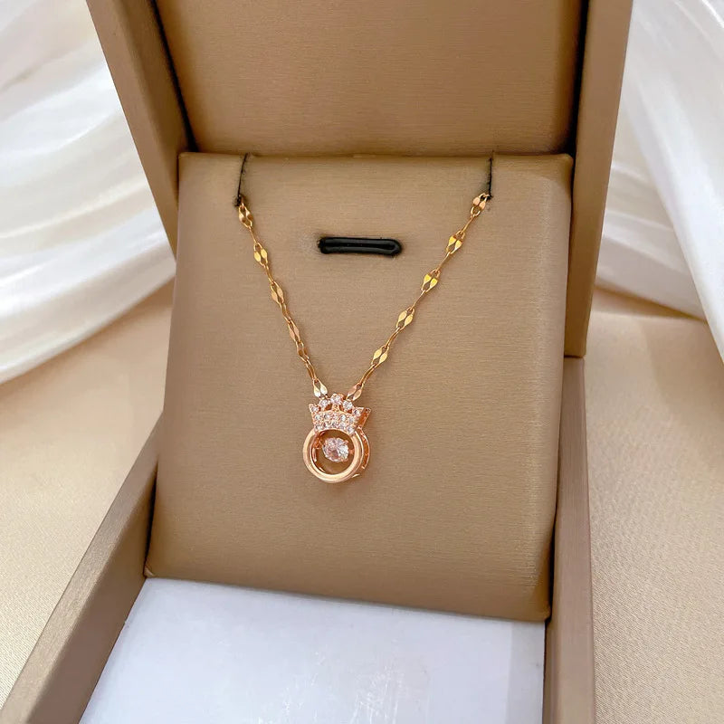 New Light Luxury Titanium Steel Crown Shape Gorgeous Diamond Necklace for Women Collar Chain Stainless Steel Jewelry Charm