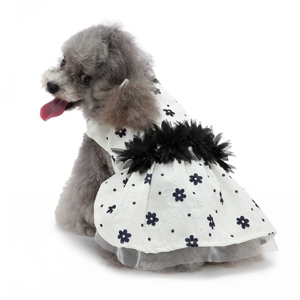 Hot-selling Lace Dog Wedding Dress Skirt Sweet Cute Summer Pet Clothes Cat Dog Princess Dresses with Flower
