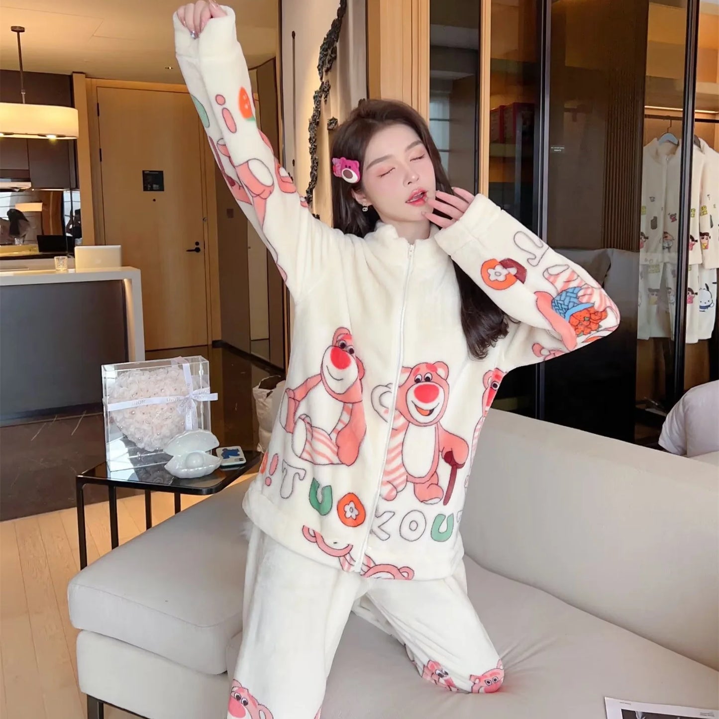 Women's Thickened Warm Flannel Pajamas Zipper Medium High Collar Coral Velvet Housewear Set