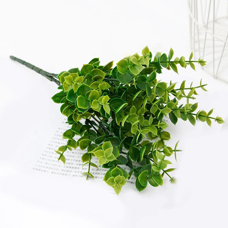 Artificial Plant Army Green Plastic Artificial Eucalyptus Leaf  7 Forks Plastic Eucalyptus Bouquet for Wedding Decor
