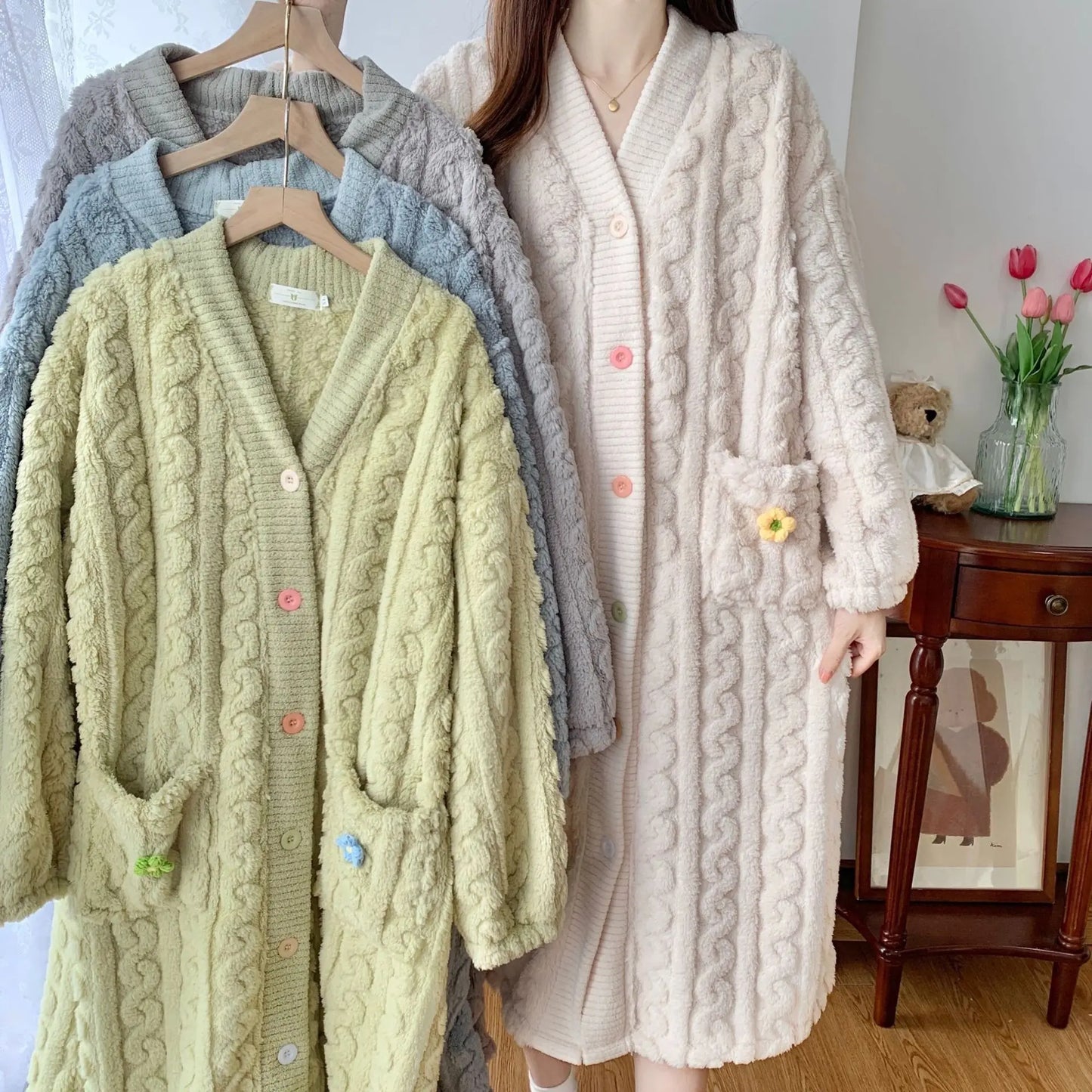 Winter Pijamas Woman Pillama Felpa Pijama Polar Pajama Plus Size Sleepwear Luxury Femme Fleece Pyjamas Night Dresses for Woma