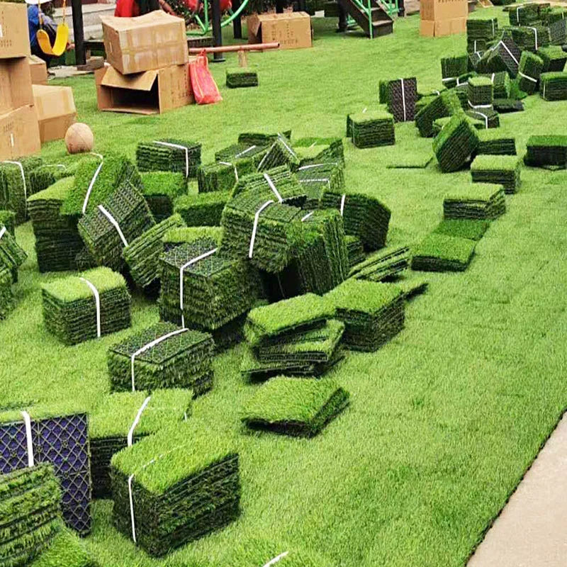 Synthetic Turf Artificial Grass Tiles Interlocking Turf Deck Self-draining Mat Flooring Decor Pad for Dog Pet Indoor Outdoor