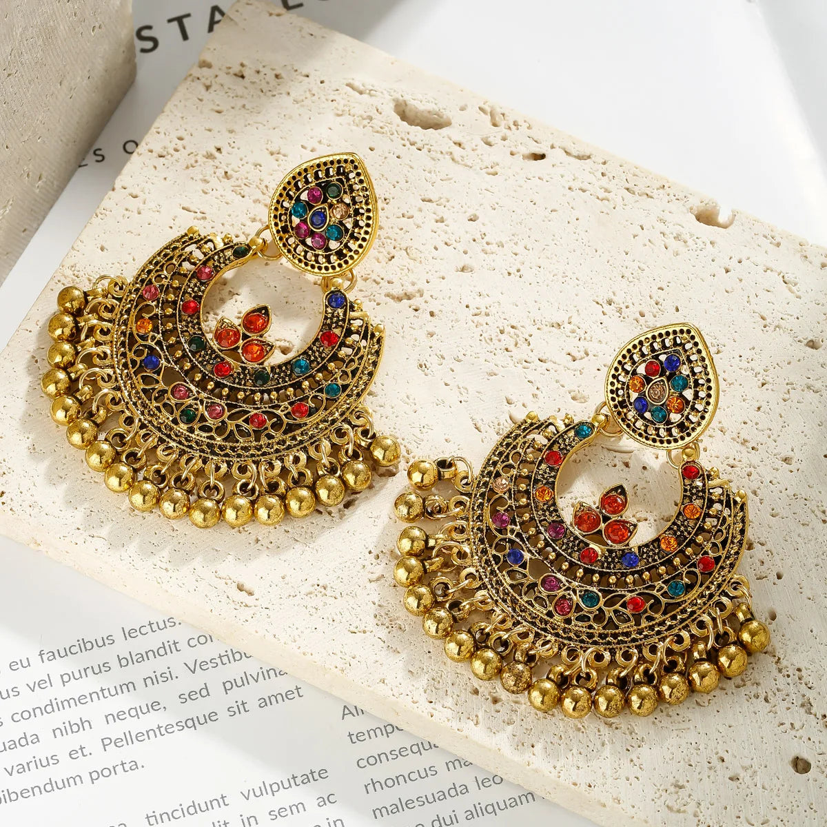 Vintage Indian Chandbali Earrings Gold Plated Multicolor Crystal Statement Earrings Ethnic Boho Jewelry for Women Wedding Par