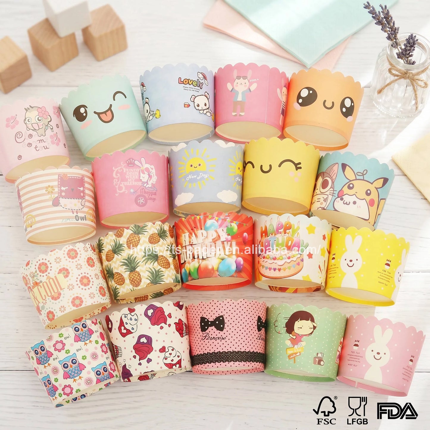 Wholesale Disposable Grease Proof 6*5.5cm Baking Tools Paper Holder Cake Cardboard Mold Muffin Cupcake Customized Color Logo
