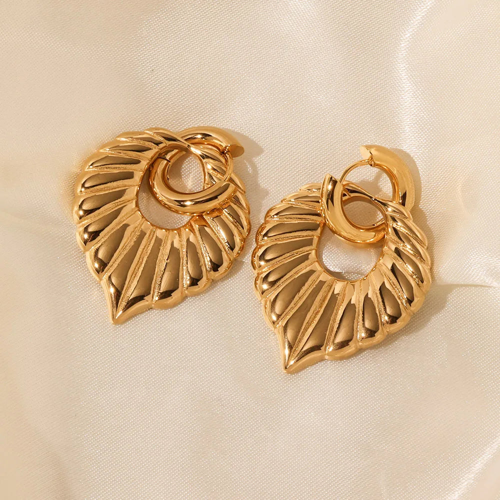 Vintage Exaggerated Large Leaf Earrings Stainless Steel Gold Plated Leaves Pendant Dangle Earrings for Women Boucles Doreille