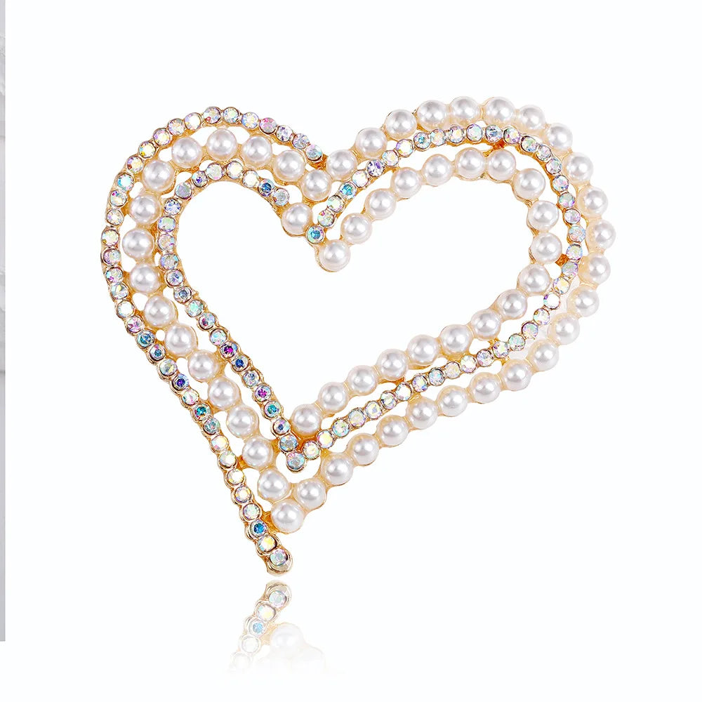 DRAL1146 Versatile Japanese and Korean Creative Love Pins with Diamond Pearl Fashion Cartoon Fixed Accessories Brooch
