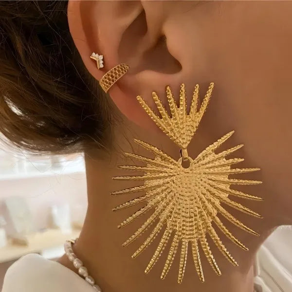 Fashion New Stainless Steel Heart-shaped Earrings Exaggerated Tassel Fan-shaped 18k Gold-plated  Gifts Earrings for Women