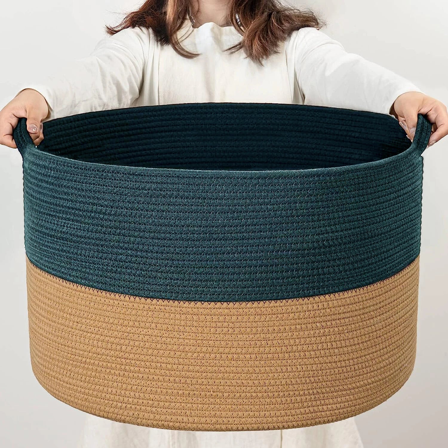Hot Selling Cotton Rope Woven Storage Basket Handmade Foldable Woven Laundry  Hampers Baskets With Durable Handles Customized