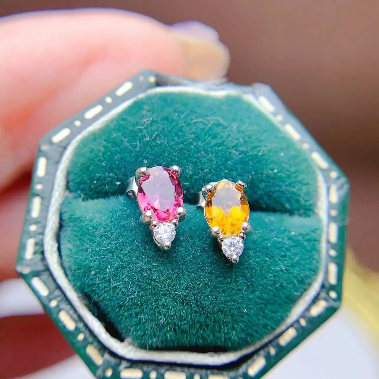 Wholesale Cheap Free Shipping 925 Sterling Silver Gold Plated Garnet Stud Earrings Hip Hop Star Design for Ladies Party