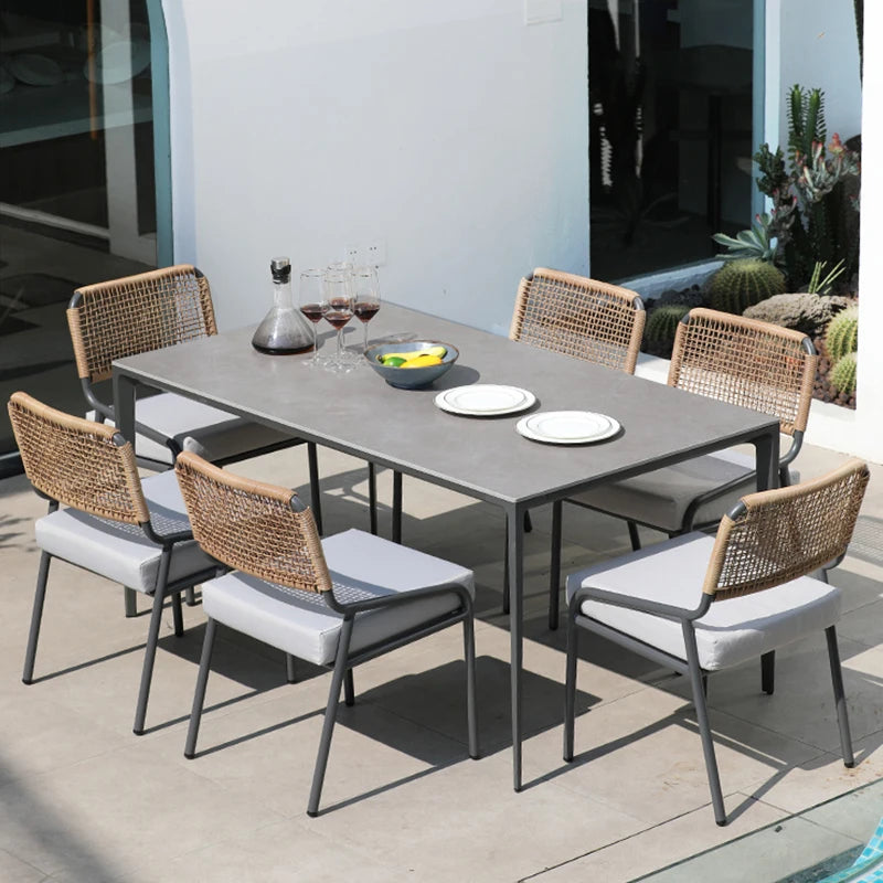 Modern and Fashionable Outdoor Rattan Chairs Coffee Shops Restaurants Tables and Chairs Garden Furniture