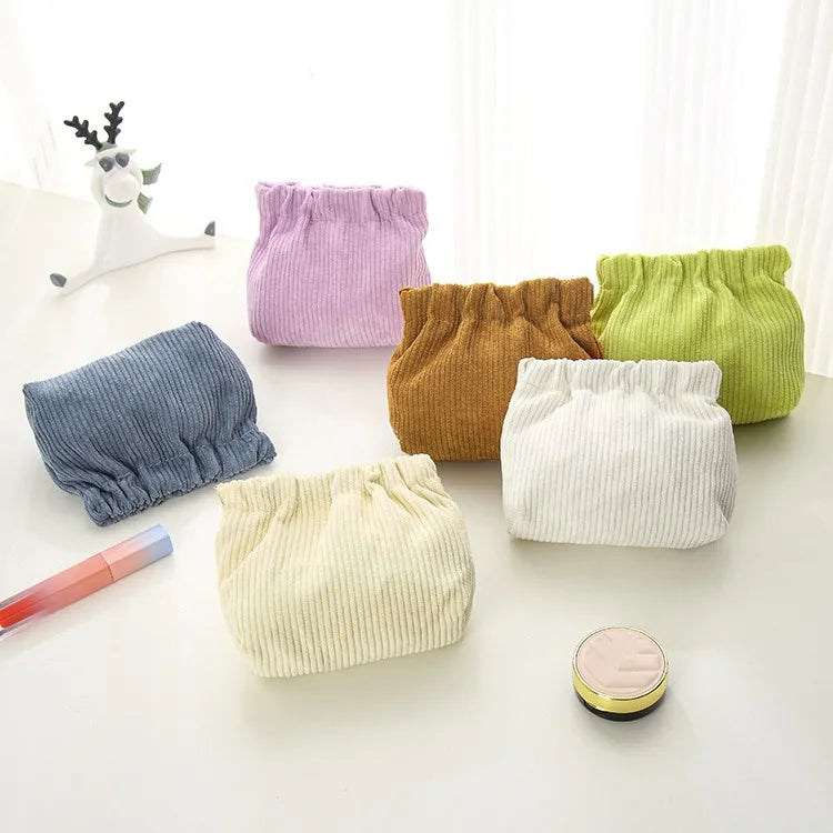 Portable Small Makeup Bag Travel Cosmetic Organizer Case Large Capacity Canvas Zipper Closure Storage for Women Girls