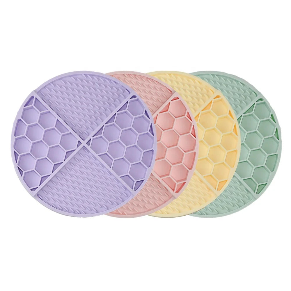 Modern round Honeycomb Silicone Slow Feeding Dog Lick Mat Suction Cups Included