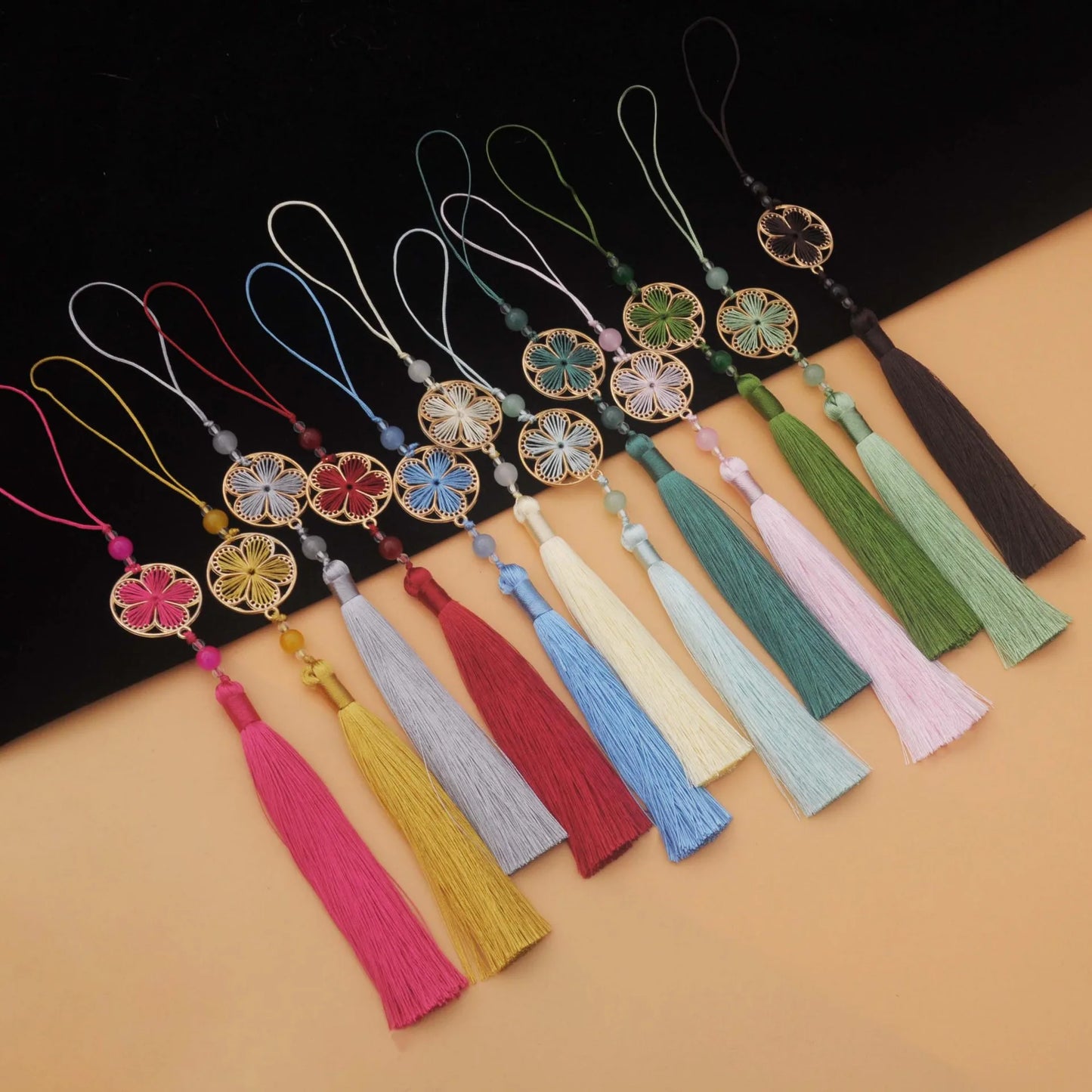 DIY Fashion Hand Embroidery Peach Blossom Tassel Clothing Accessories Pendant Bag Pendant Mobile Phone Accessories Ornaments