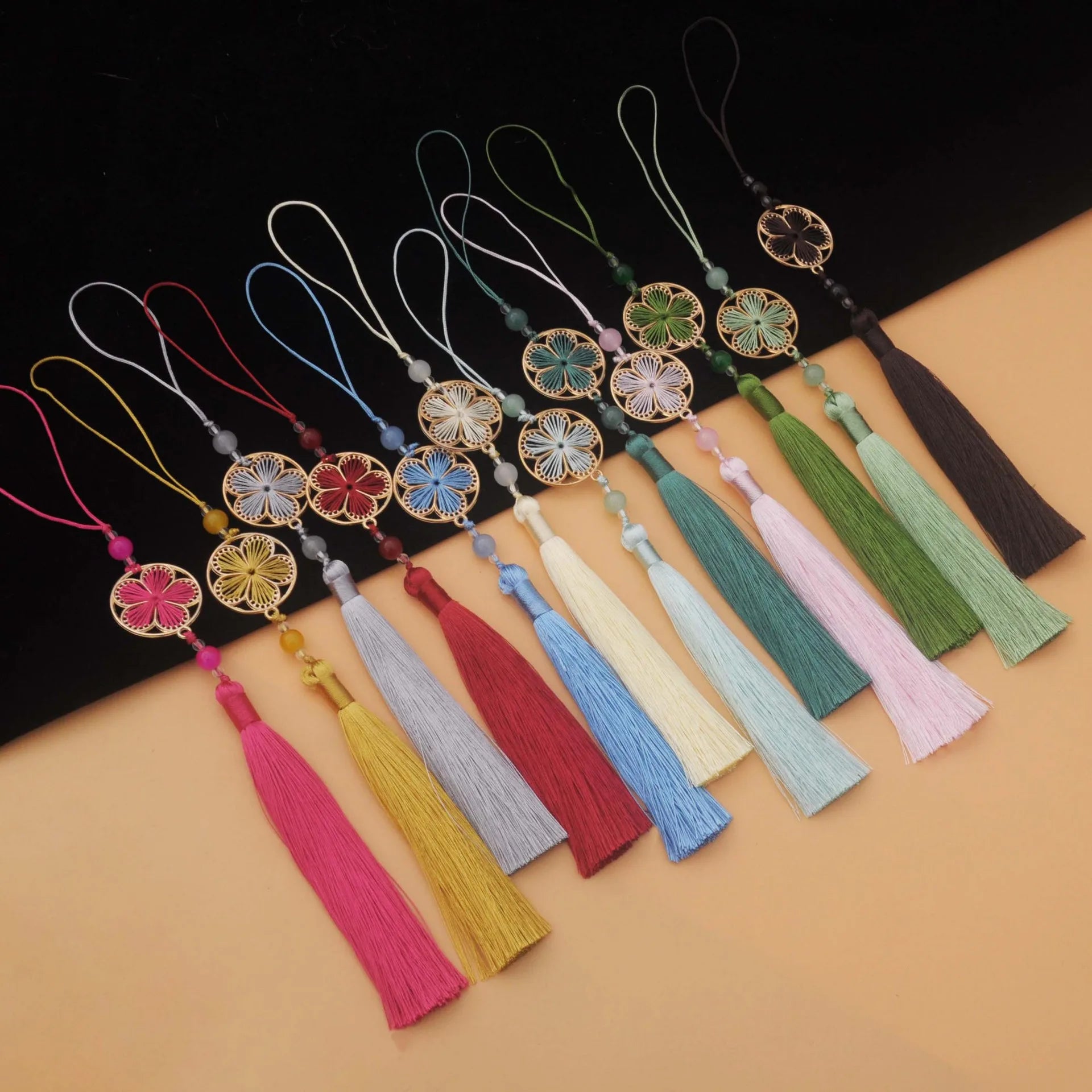 DIY Fashion Hand Embroidery Peach Blossom Tassel Clothing Accessories Pendant Bag Pendant Mobile Phone Accessories Ornaments