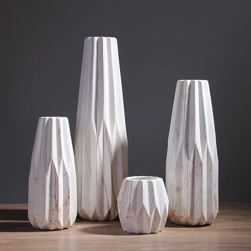Unique Design Irregular Ceramic Vase Home Accessories Minimalist Room Decor New Fashion Flower Vases Artwork House Decoration