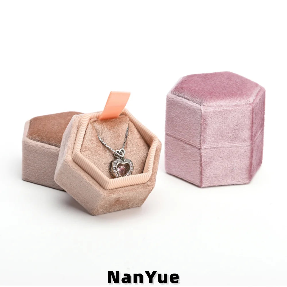 Wholesale Spot Small Solid Color Velvet Jewelry Gift Box Hexagon Shape Luxurious Valentine's Day Necklace Pendant Ring Packag