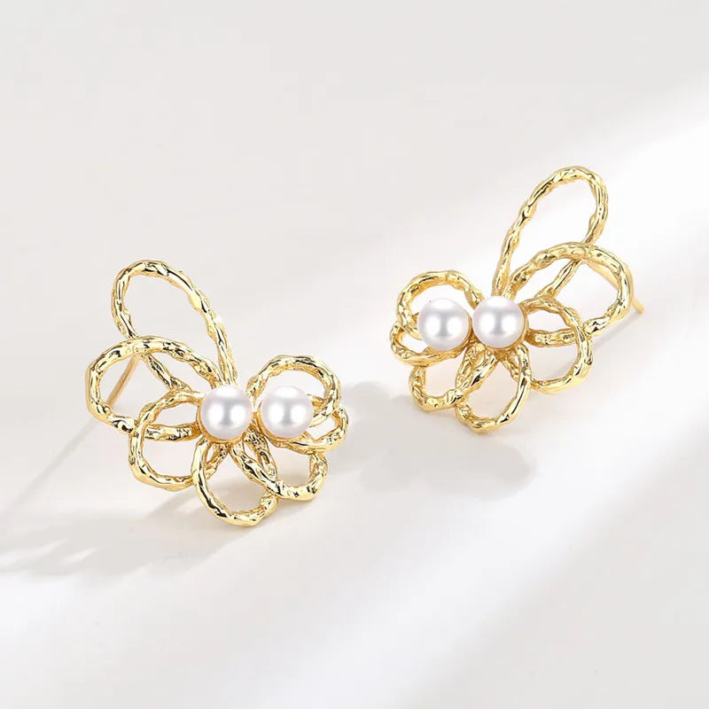 Hot Sale Large Drop Bohemian Hollow Vintage Metal with Pearl Flower Stud Earrings Jewelry for Women and Girls