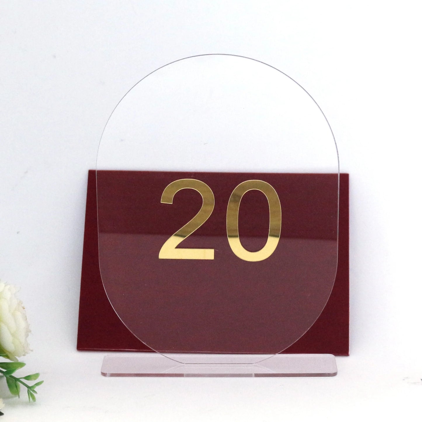 Custom Designed Wedding Place & Table Cards New Style Clear Acrylic with Engraved Angel & Number Made in China