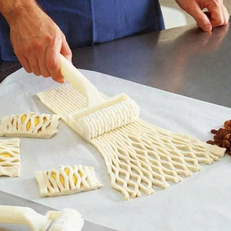 Plastic Baking Tool Pull Net Wheel Knife Pizza Pastry Lattice Roller Cutter for Dough Cookie Pie Craft Kitchen Accessories
