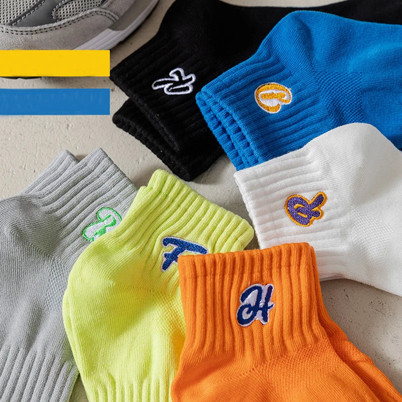 Custom Logo 200N Embroidered Men Mid-Calf Socks Pure Cotton Sports Socks Men