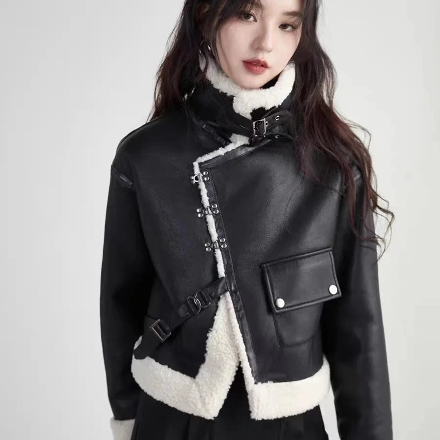 Women's Chic Vintage Long Sleeve Flap Pocket Jacket Coat Fashionable Thick Warm Faux Leather Shearling Outerwear Belt Top Chi