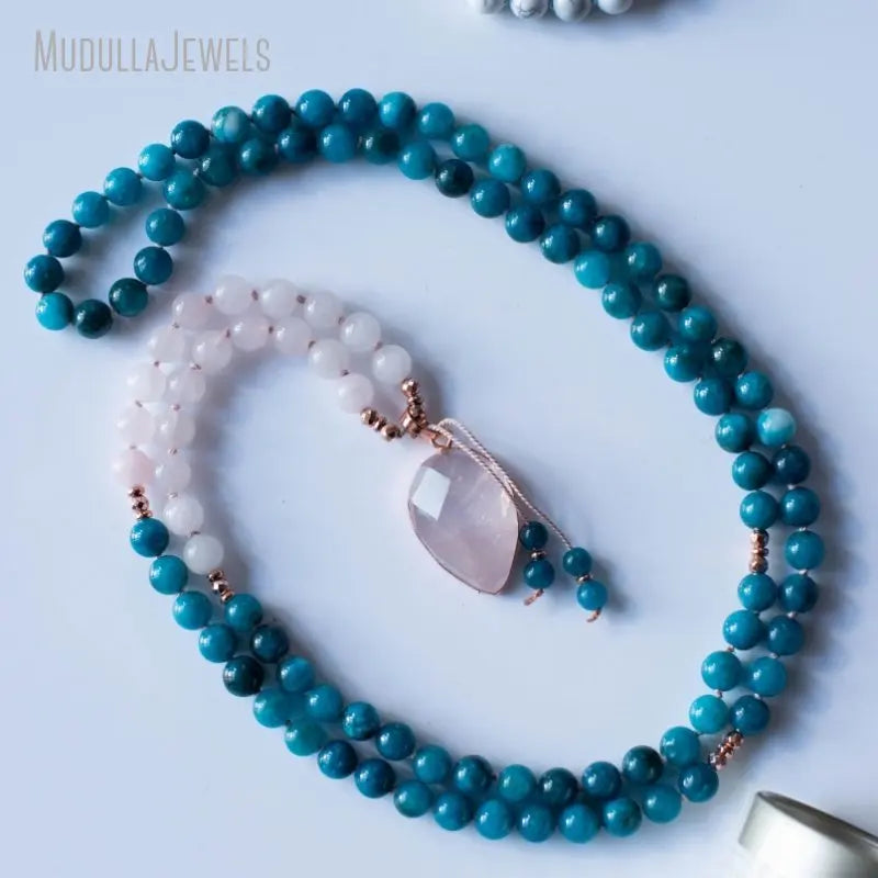 MN44294 Western Bohemian Vacation Jewelry Rose Quartz & Apatite 108 Mala Teardrop Pendant Necklace