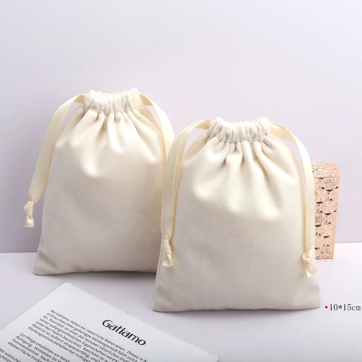 High End Cream Velvet Drawstring Bag for Perfume Small Soft Jewelry Skin Gift Packing Storage Velvet Pouch