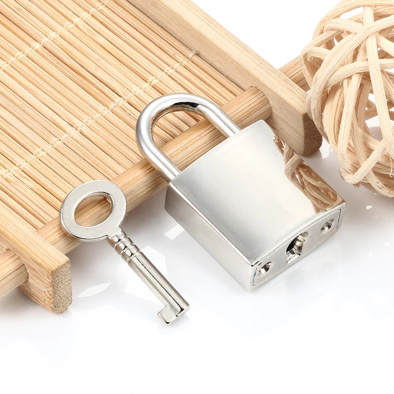 Shiny Square Lock Pendant for Couple Necklace  Elegant Style Customize Logo Available Charms for DIY Jewelry Making