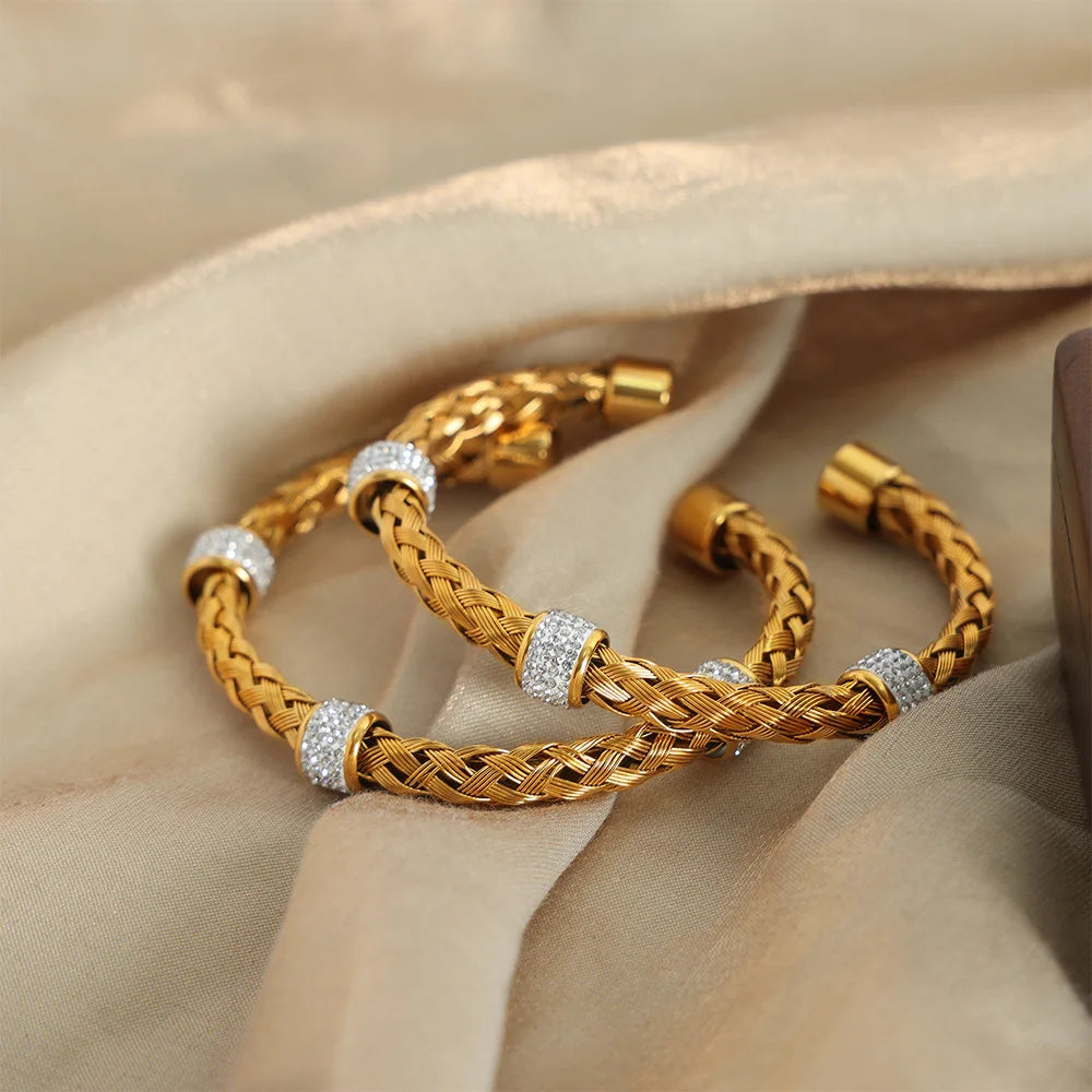 Non Tarnish 18k Gold Plated Woven Hollow Design Open Bracelet Cubic Zirconia Stainless Steel Cuff Bracelet Pulseras Y Brazale