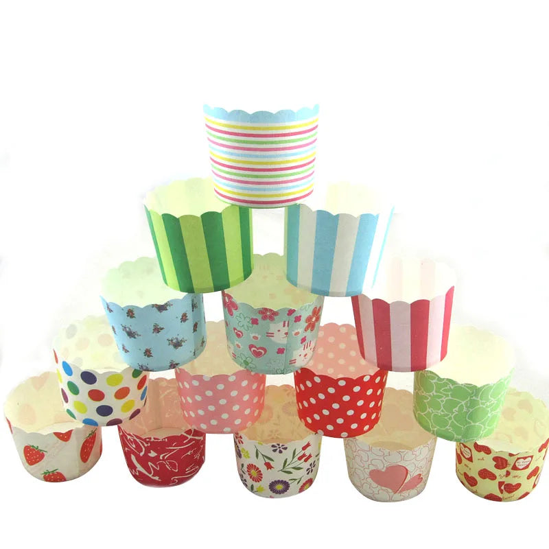 Wholesale Top Trending 6*5.5cm Stripe Disposable Baking Tools Paper Holder Cake Cardboard Mold Muffin Cupcake Customizable