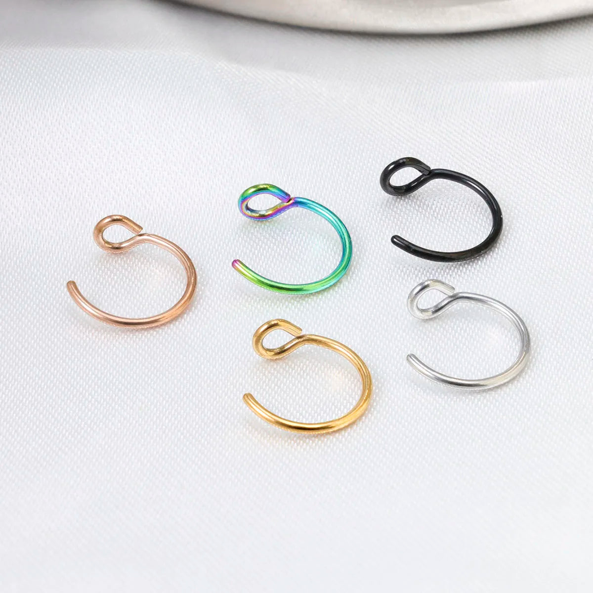 Stainless Steel 8mm Tiny Clip on Hoop Faux Fake Nose Lip Rings Gold Silver Plated for Women Men Girls Kids Classic Wedding St