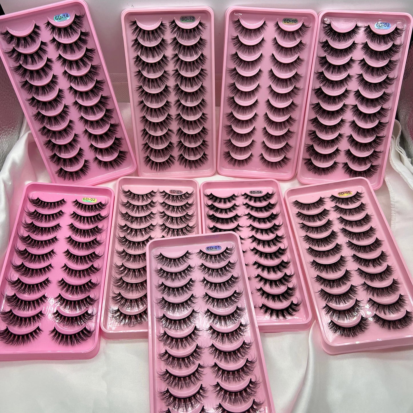 Wholesale Distributor Private Label Silk Mink Eyelash Extensions Silk  6D Natural False Lashes Faux Mink Lashes