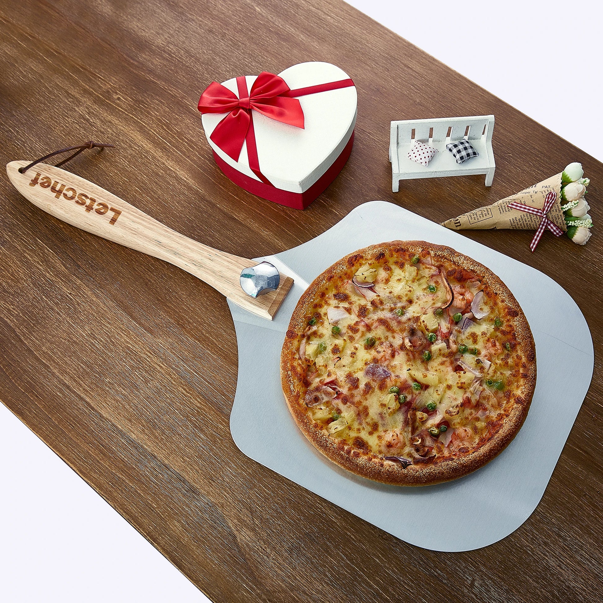 New Product Pizza Tools Set Pizza Shovel and Pizza Cutter With Wooden Handle