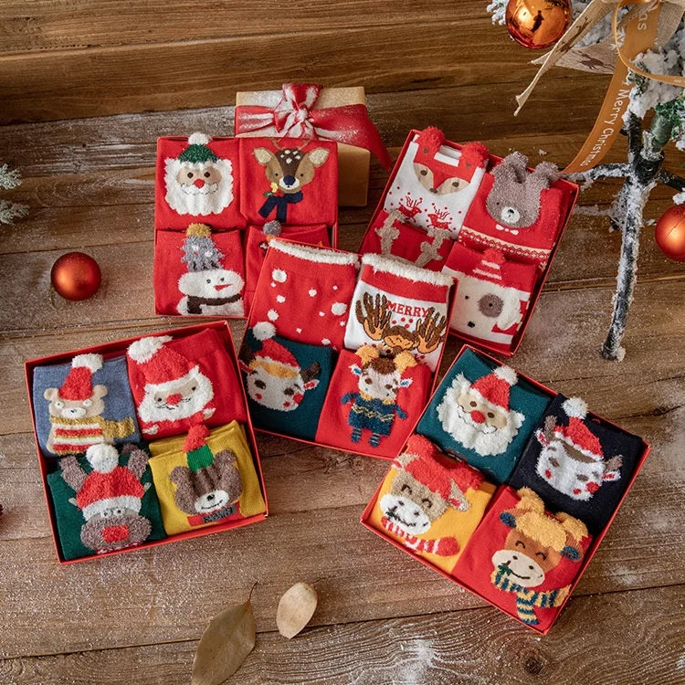 Wholesale Cute Cartoon Graphic Xmas Socks Women Christmas Cotton Crew Socks Gift Box Set