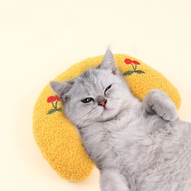 Ybgai 2024 New Design Pet Pillow U Shape Soft and Fluffy Plush Pet Pillow for Cat to Lay on Cat Bed Pillow