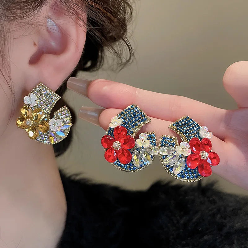 Delicate Cute Colorful Diamond Floral Earrings Bling Rhinestone Crystal Geometric Flower Earrings Vintage Jewelry