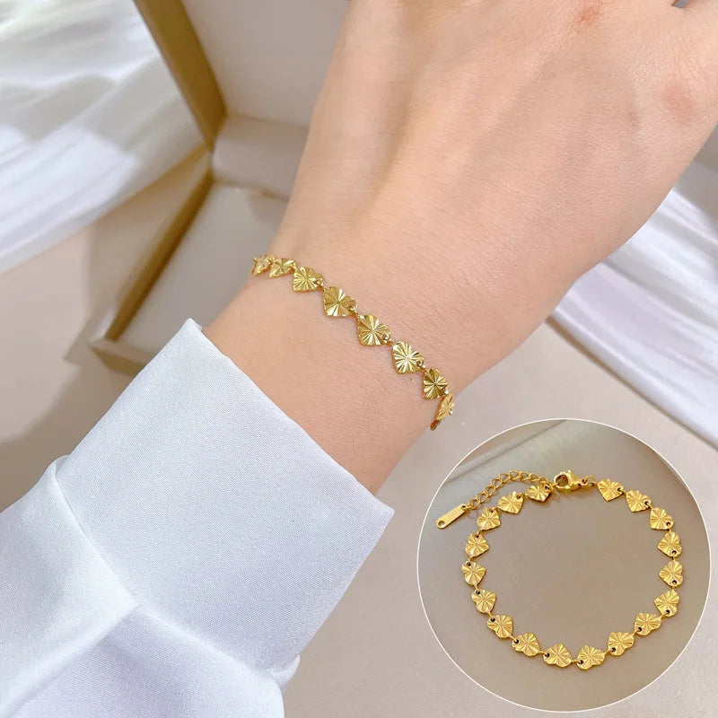 Retro Personalized Stainless Steel Bracelet Adjustable Laser Heart Chain Bracelet for Girls
