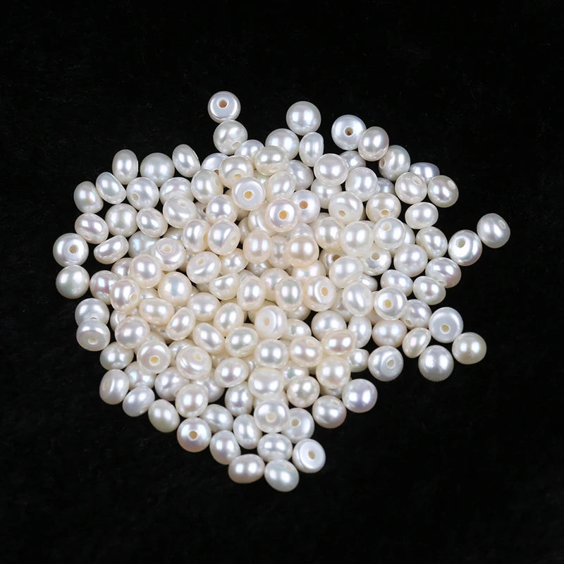 Zhuji Wholesale Natural 4-4.5mm White Freshwater Button Flat Pearls 4-4.5mm White Color Half Hole Loose Jewelry Jewelry Makin